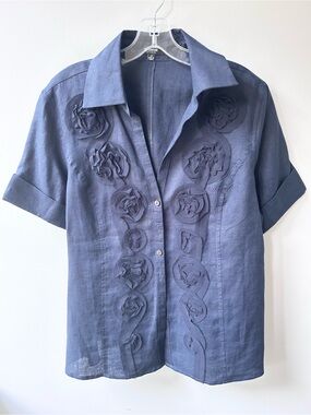Premise Studio 100% linen short sleeved blouse with ribbon embroidery